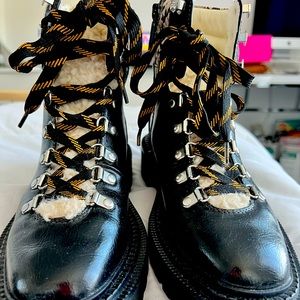 Received as a gift but they’re a little too big so I never wore them.